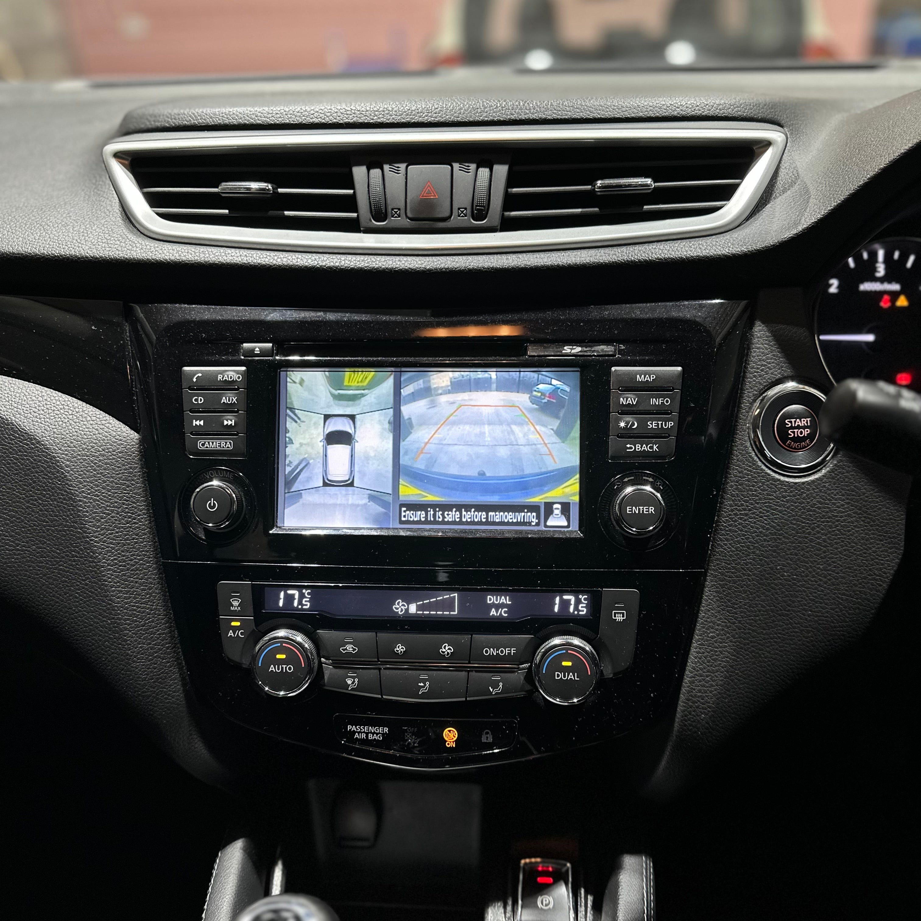 Nissan Qashqai / X-Trail Rogue T32 Apple Carplay / Android Auto 10" Stereo Upgrade (2013-20)
