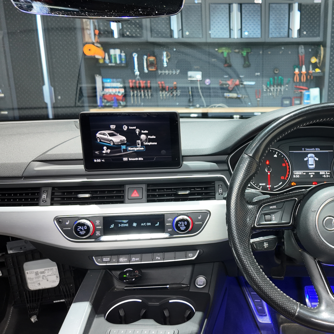 Audi A4 B9(2017-) Apple CarPlay Android Auto 10.25" Touch Screen RHD