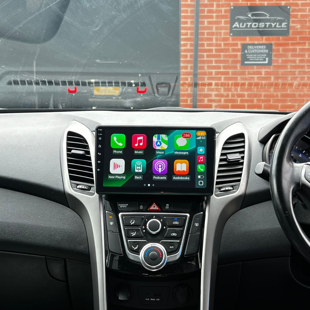 Hyundai i30 GD Elantra GT Apple Carplay / Android Auto 9" Stereo Upgrade 2011–17