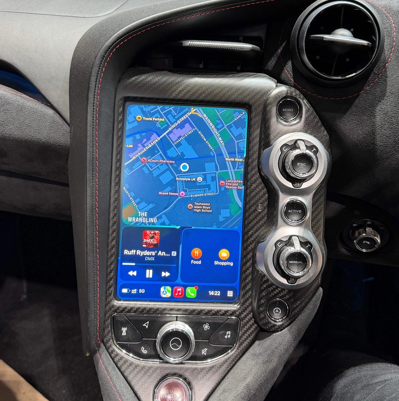 Wireless Apple CarPlay/Android Auto for McLaren 720