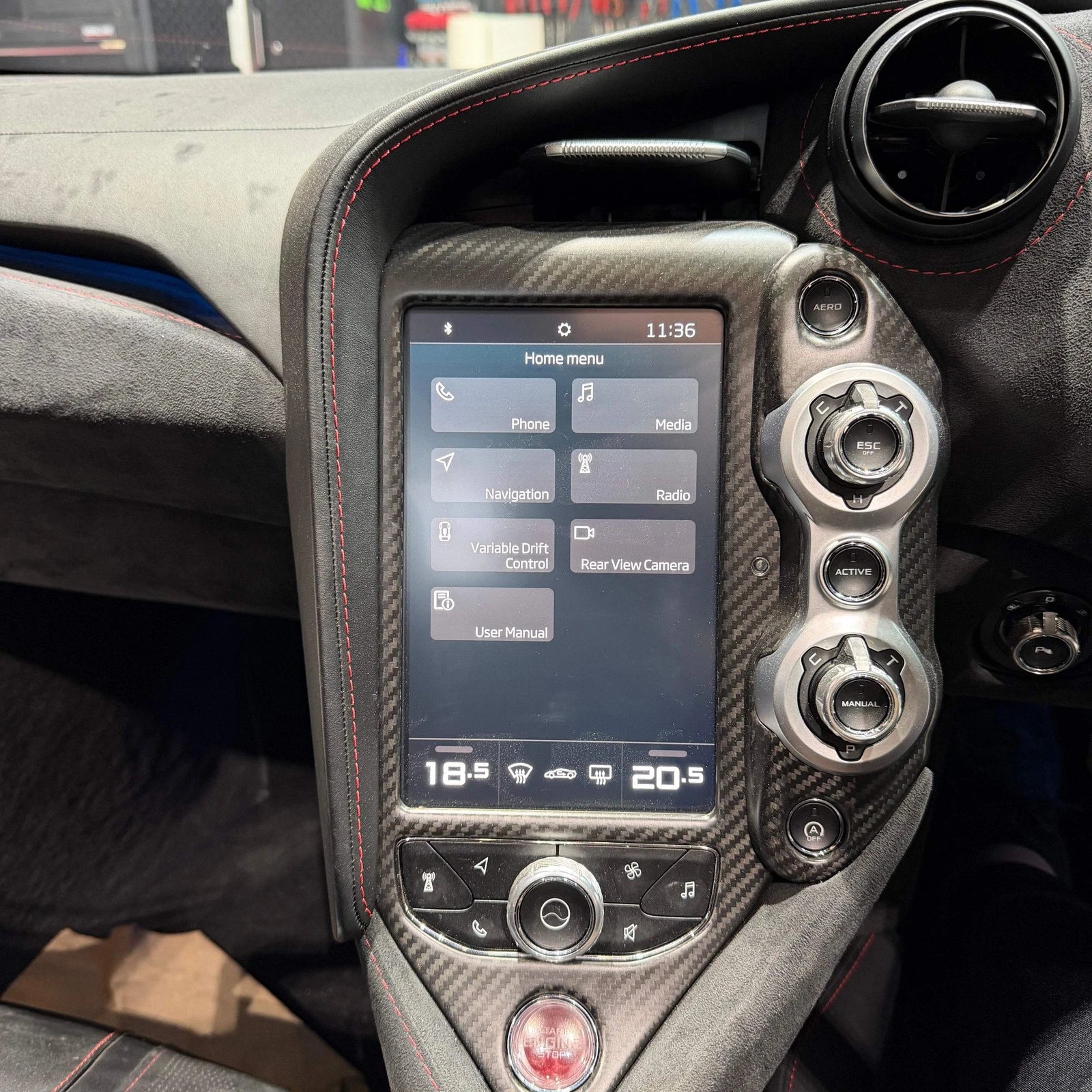 Wireless Apple CarPlay/Android Auto for McLaren 720