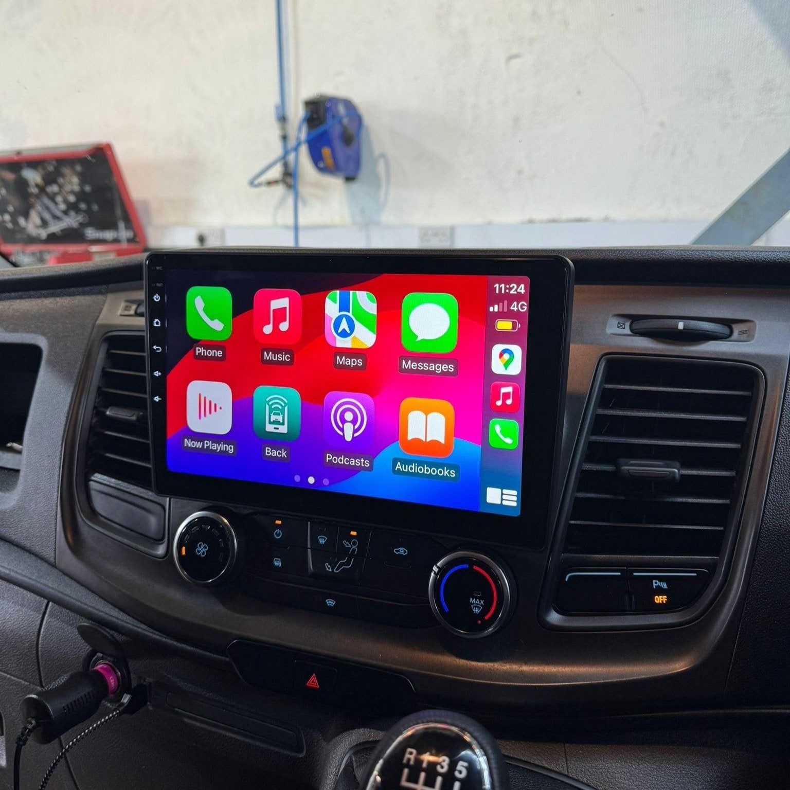 Ford Transit Custom (2017-)10" Android Screen Upgrade and Wireless Apple CarPlay - AUTOSTYLE UK