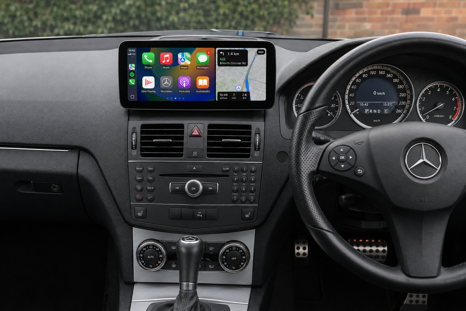 Mercedes-Benz C Class W204/S204 (2008-2010) Apple CarPlay Android Auto 10.25" Touch Screen