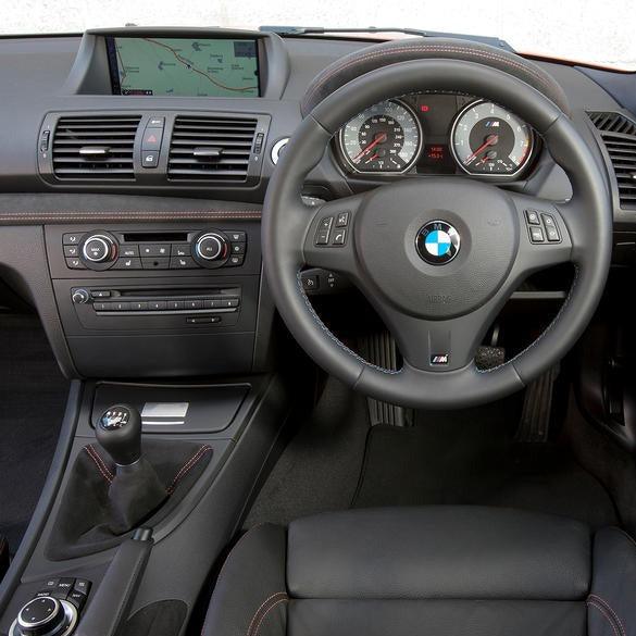 BMW 1 Series E81/E82/E87/E88 (2005-2012) 10.25" Android Screen Upgrade and Wireless Apple CarPlay - AUTOSTYLE UK