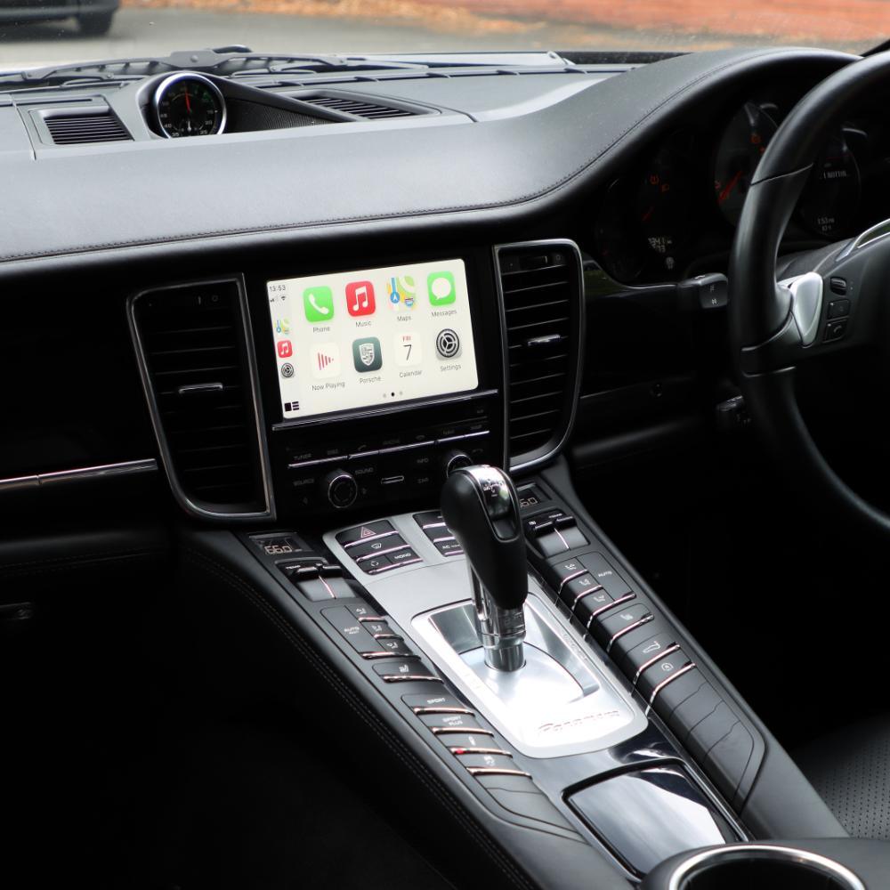 Wireless Apple CarPlay/Android Auto for Porsche 911/Boxster/Cayenne/Macan/Panamera with CDR3.1 (2010-2016) - AUTOSTYLE UK