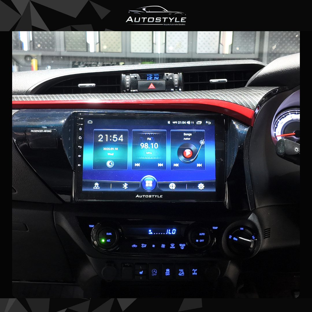 Toyota Hilux Apple Carplay / Android Auto 10" Stereo Upgrade