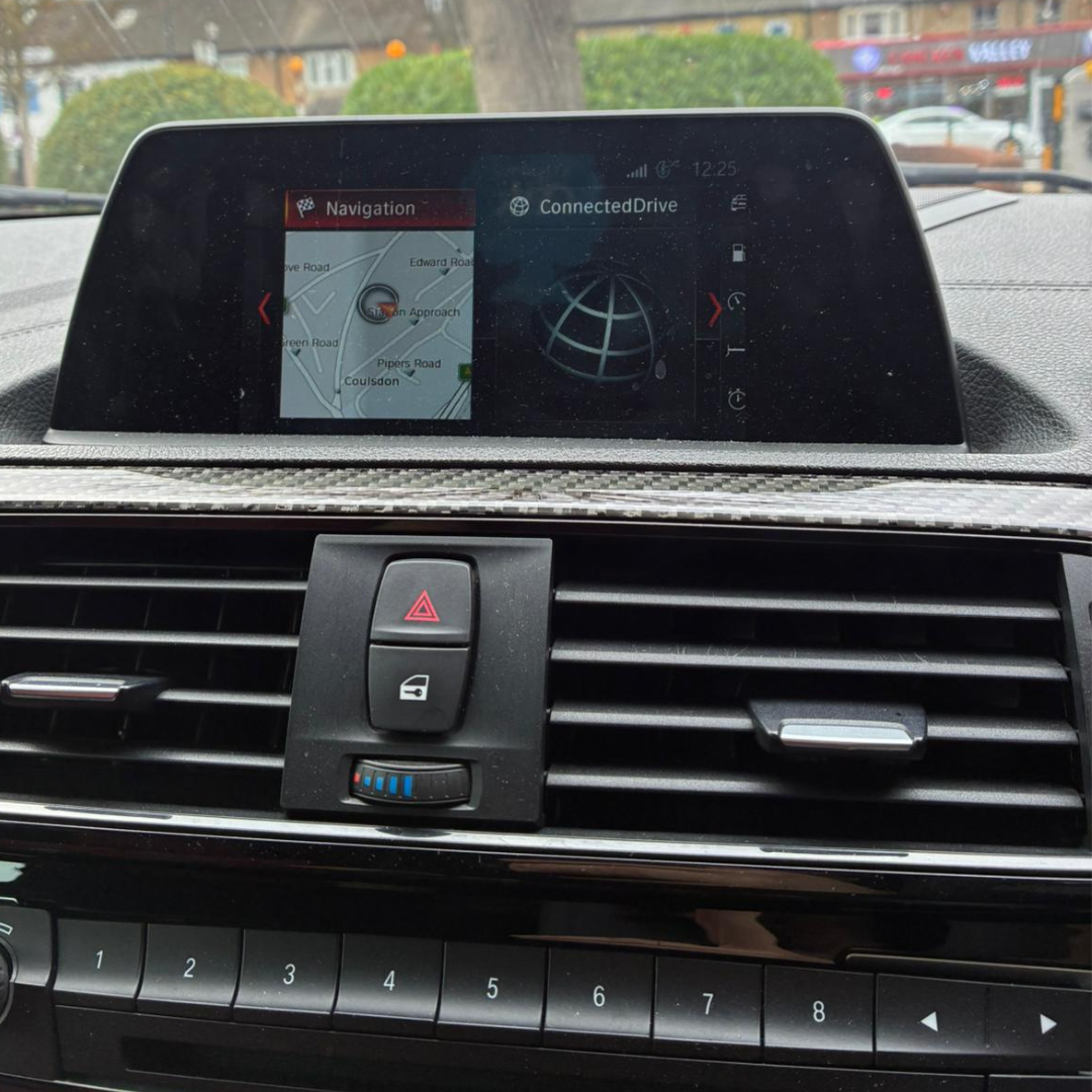 BMW 2 Series EVO Apple CarPlay Android Auto 10.25" Touch Screen