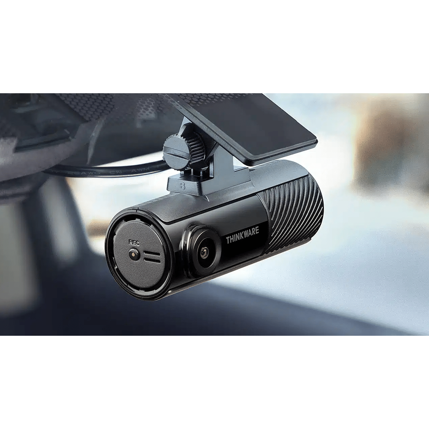 Thinkware Dash Cam F70 PRO